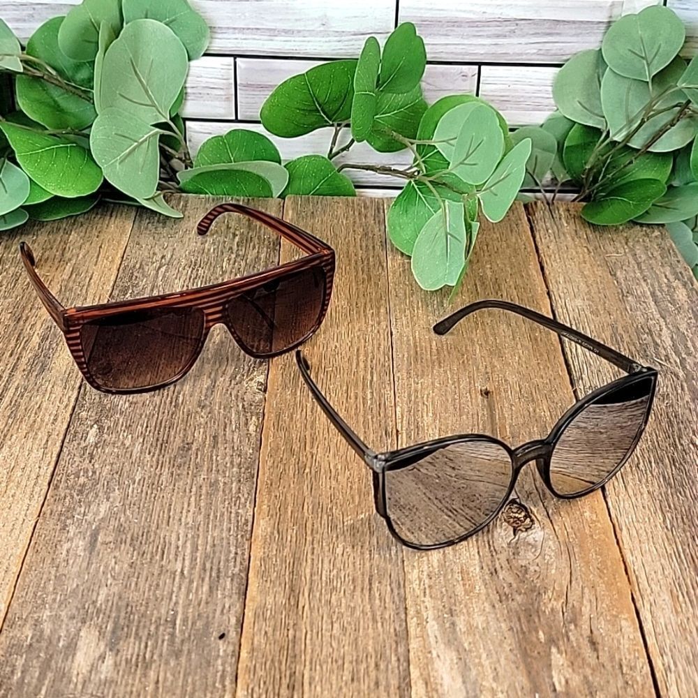 Sunglasses 2 assorted styles